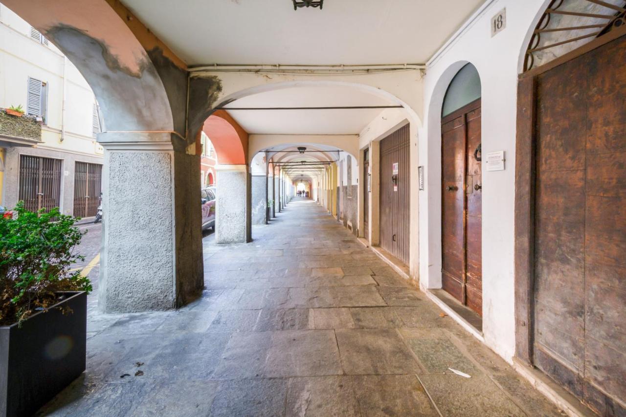Parma Portici Antichi Monolocale A 5 Min Dal Duomo Daire Dış mekan fotoğraf